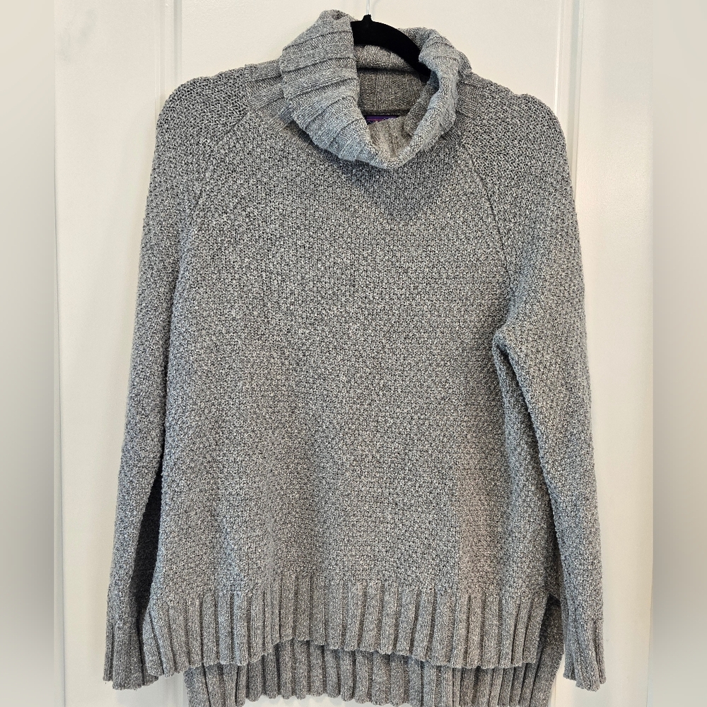 PATAGONIA Off Country gray turtleneck small